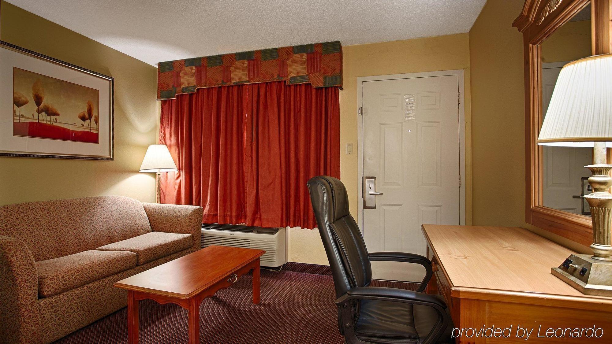 Hotel Baymont By Wyndham